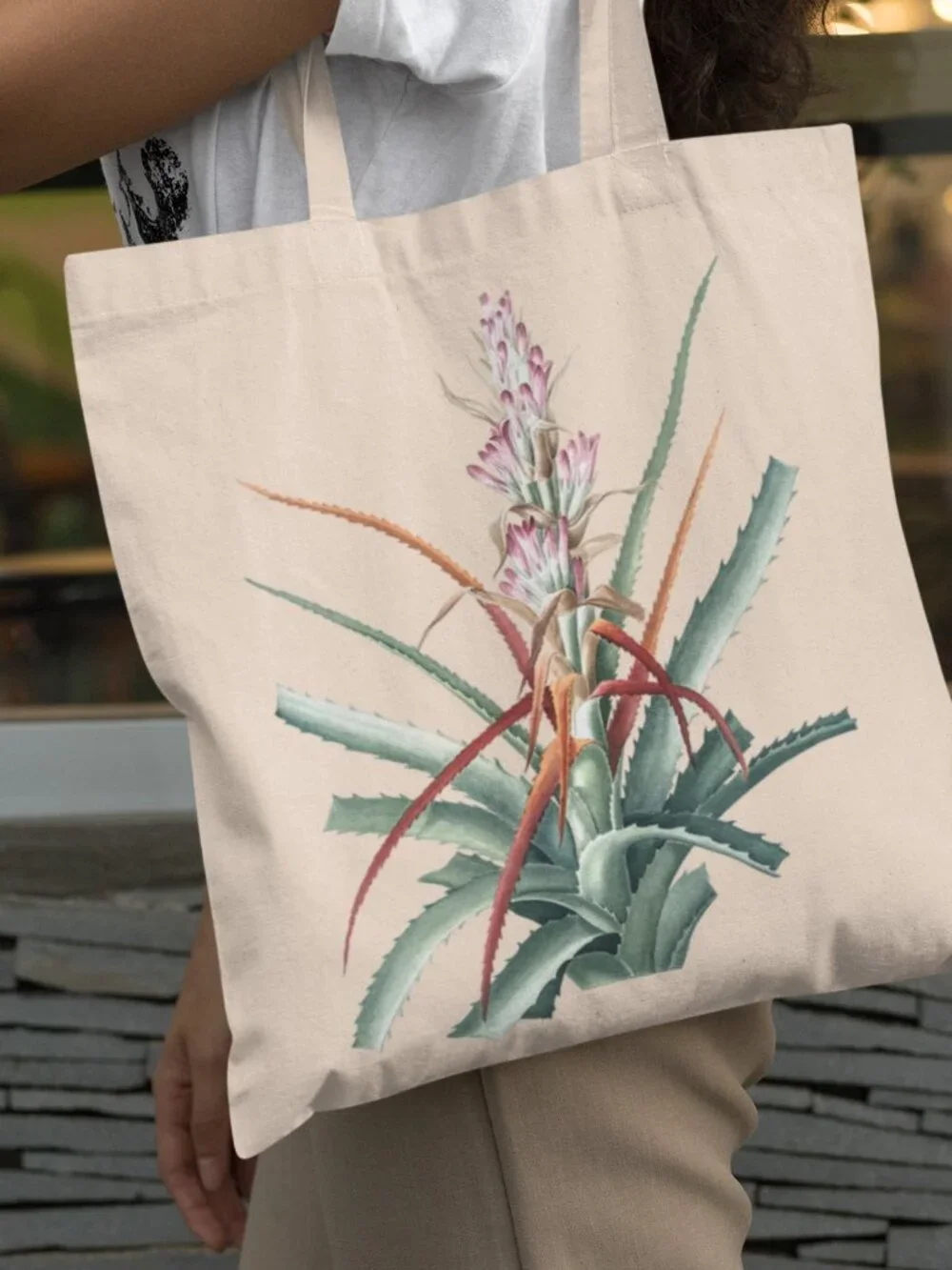 Piñuela Vintage Floral Print Graphic Canvas Tote Bag